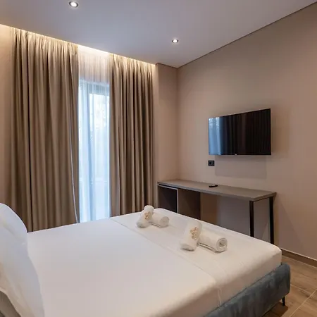 Zurich 4*